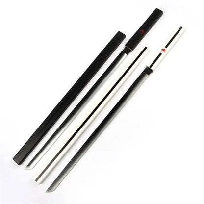 Sasuke Uchihas weißes Kusanagi- Katana – Naruto Shippuden™